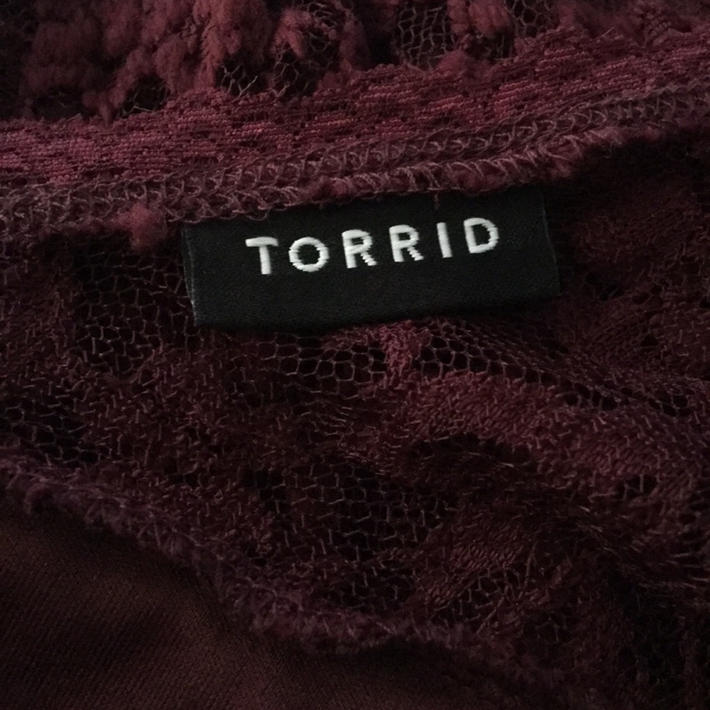 Torrid Top - Picture 3 of 4